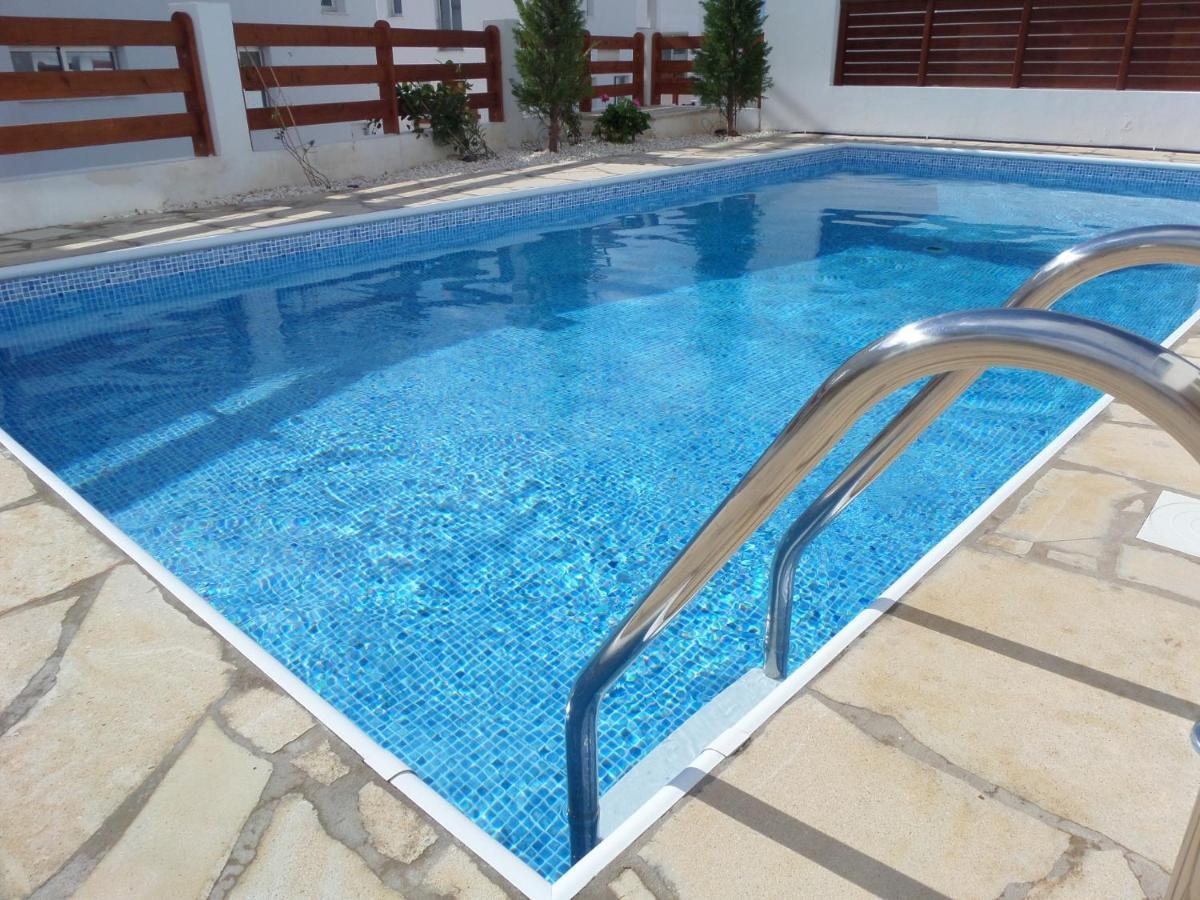 Modern Villa, 4 Bedrooms, Private Pool, Close To Coral Bay Strip เปเยีย ภายนอก รูปภาพ