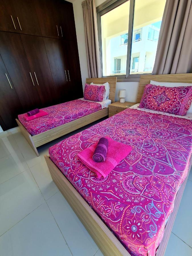 Modern Villa, 4 Bedrooms, Private Pool, Close To Coral Bay Strip เปเยีย ภายนอก รูปภาพ